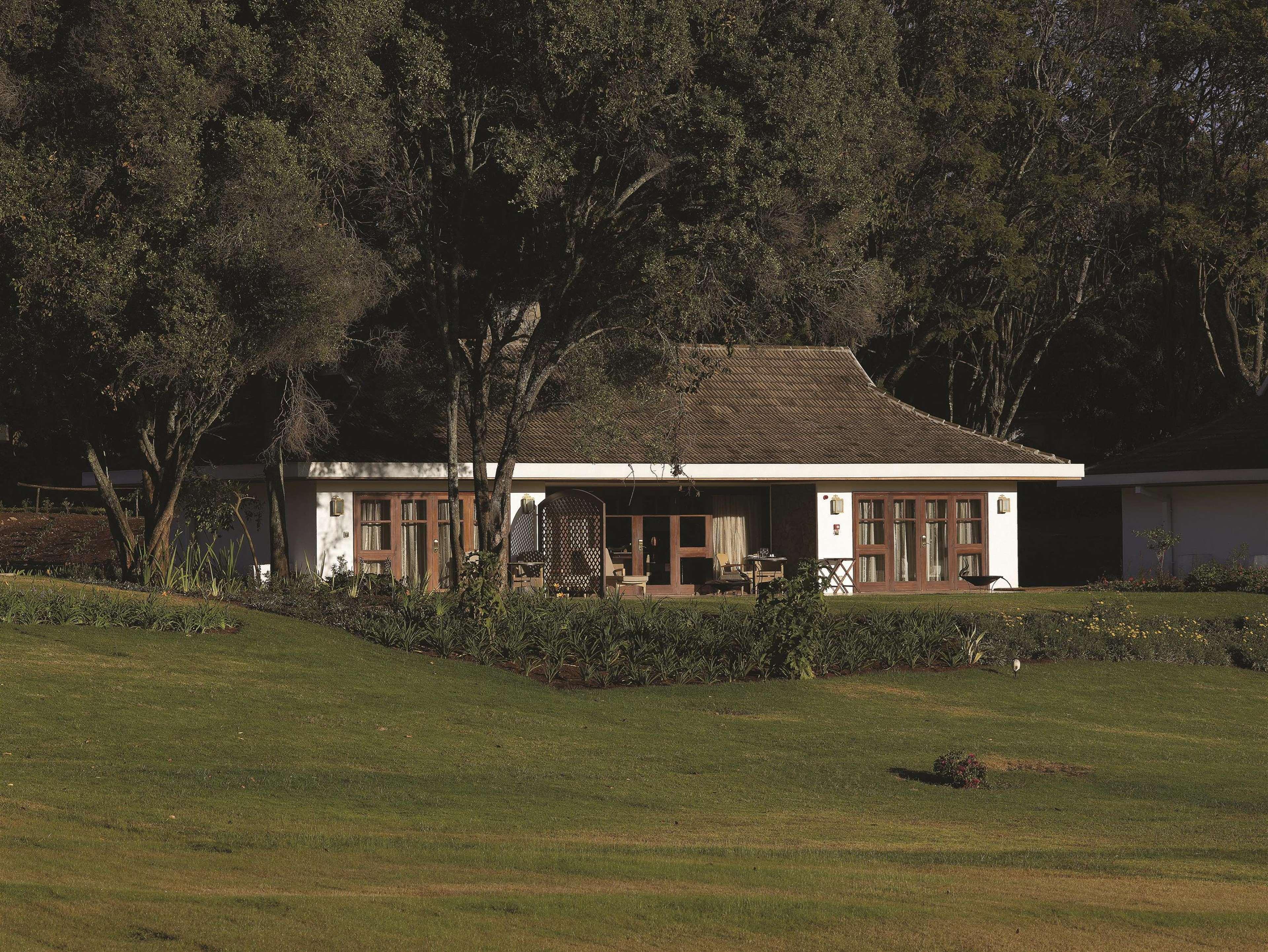 Fairmont Mount Kenya Safari Club Hotel Nanyuki Kültér fotó